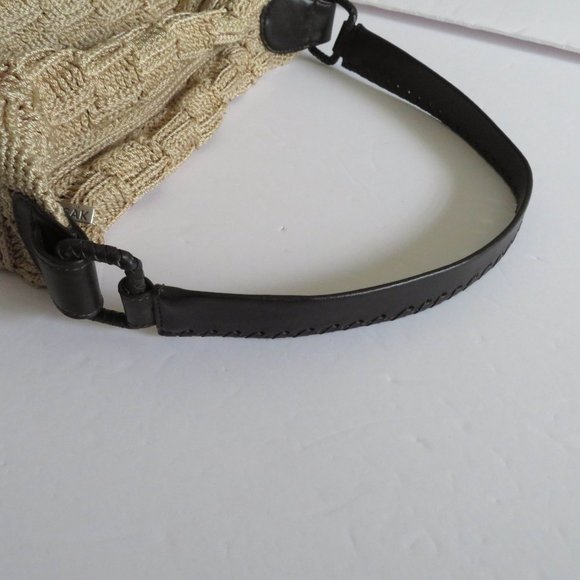 The SAK Crochet Hobo Shoulder Bag - Light Brown/Tan - Handbag -EUC - Picture 9 of 12